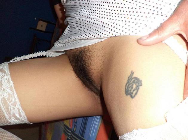 Boliviana cogiendo con su marido, tiene la vagina peluda - Foto 4